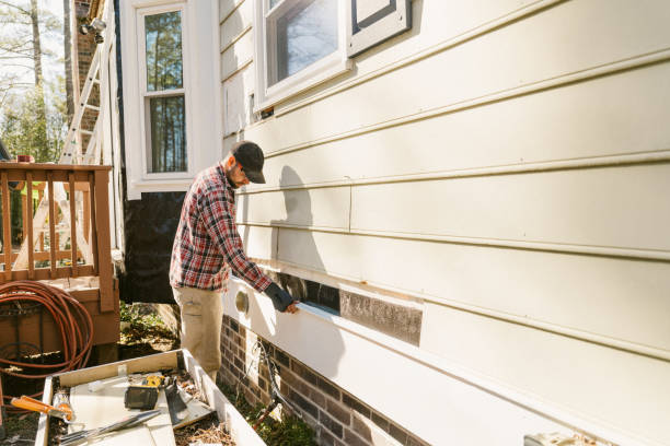 Trusted Emergency Siding Repair service in Glencoe, MN - Creative Siding